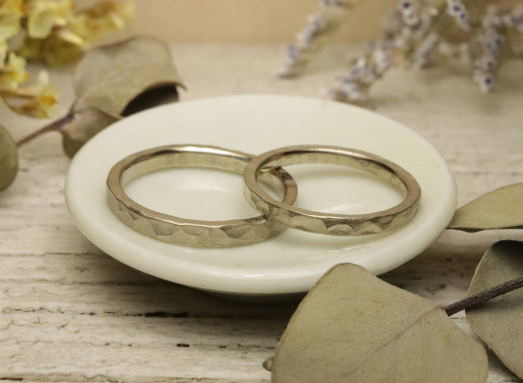 ホワイトゴールド 結婚指輪