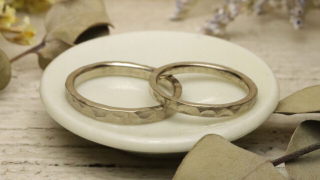 ホワイトゴールド 結婚指輪