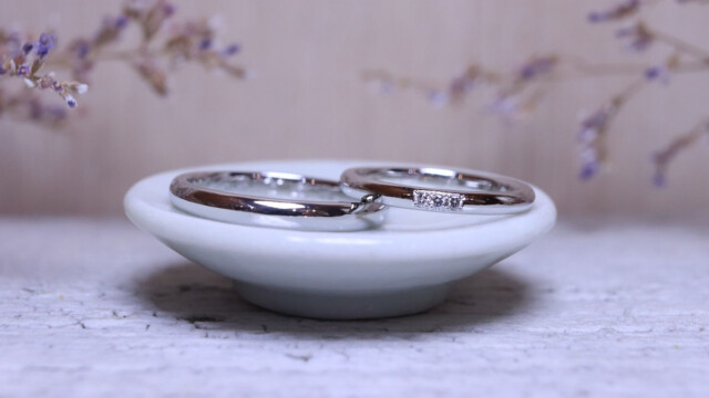 シンプルな結婚指輪